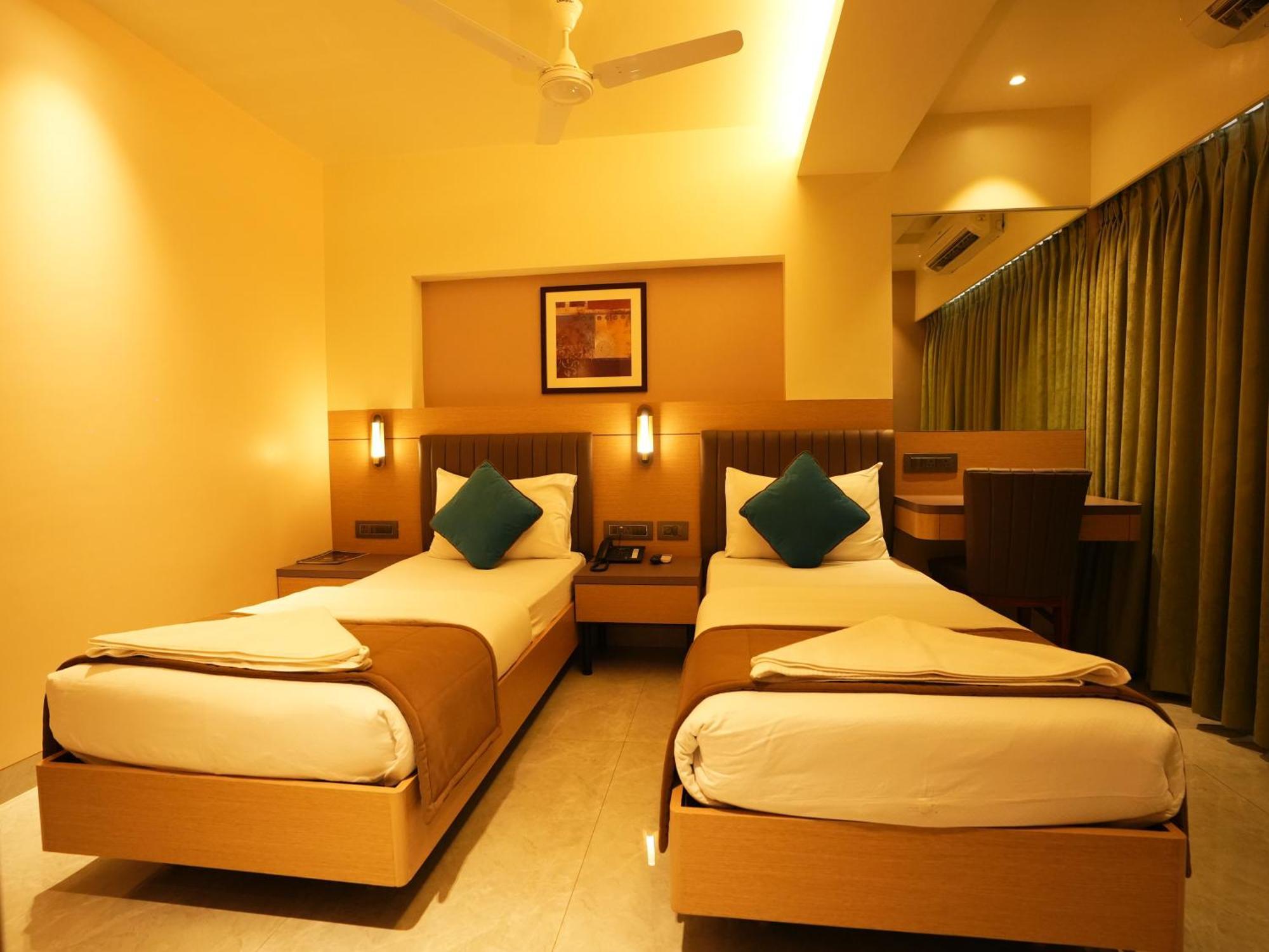Rama Krishna Hotel — Fotos 1